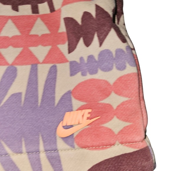 Nike A.I.R. Artist in Residence‎ Cody Hudson Graphic Shorts - Kids Size M - Picture 3 of 6